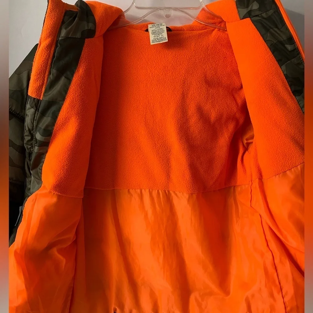 Boy’s Hooded Camo Cold Weather Puffer Coat, Large (10-12), Olive Green/Orange,